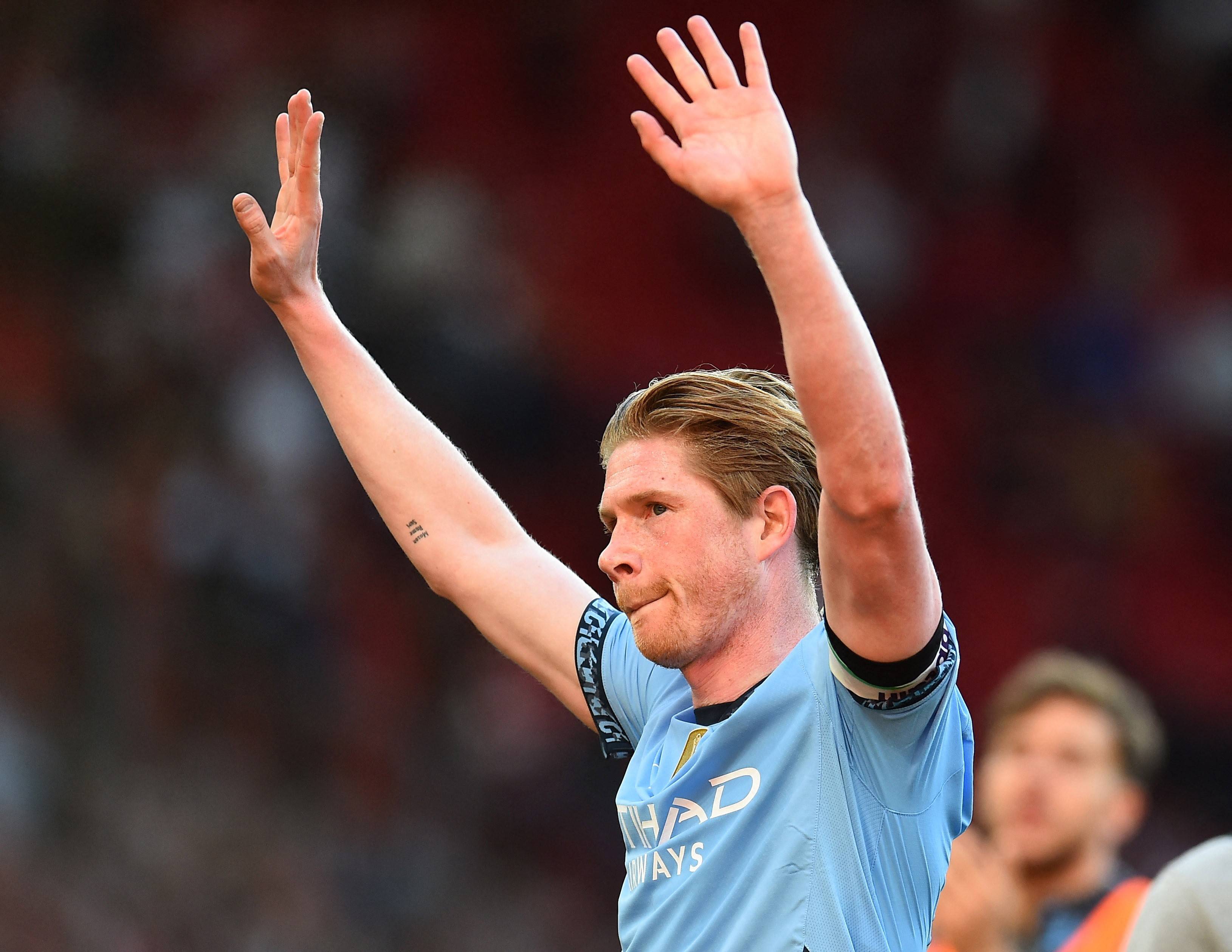 PG电子-德布劳内回归赛场，高光表现首场状态亮眼，热火观众沸腾！的简单介绍